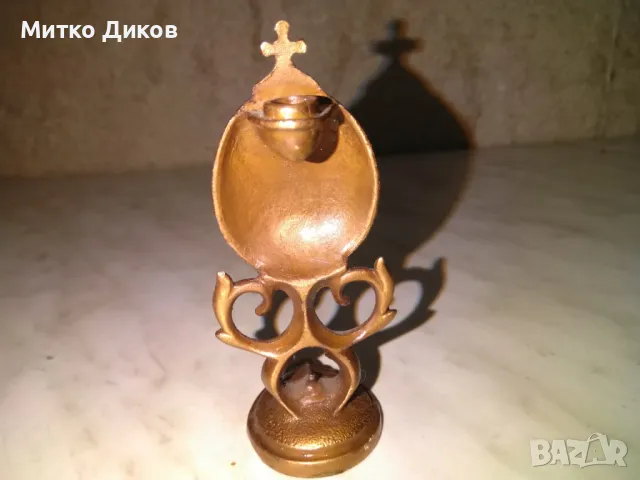 Месингова икона за една свещ свещник фи 35мм  Н-95мм, снимка 3 - Икони - 48428243