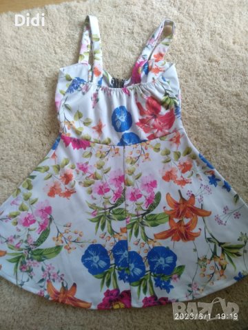 Къса туника модел Лято 2023, снимка 2 - Туники - 40932897