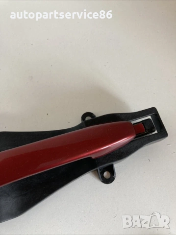 Задна дясна външна дръжка на врата червена за Mazda CX-7 2.3T (2011) EG2172412, снимка 2 - Части - 53655015