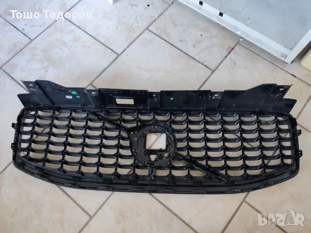 решетка VOLVO ХC90 R-design, снимка 3 - Части - 48738721
