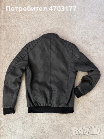 Юнушеско яке, снимка 2 - Якета - 53034675