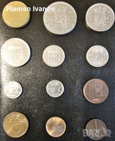 Лот стари монети Холандия в добро състояние.