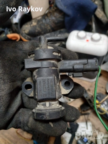 Вакуум клапан за Peugeot, Citroen 2.0 HDI 9635704380 Bosch 0928400414 