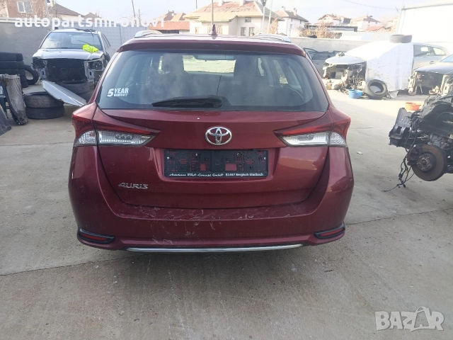 На части! Аурис 1.6 дизел, снимка 8 - Автомобили и джипове - 52713476