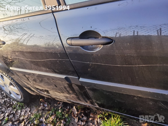 Рено Меган 1,5 dci 82 кс, за стягане или части, снимка 6 - Автомобили и джипове - 52874328