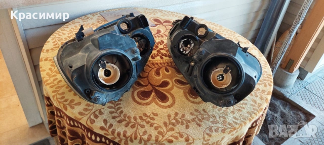 Фарове за VW Golf 5, снимка 2 - Части - 53596265