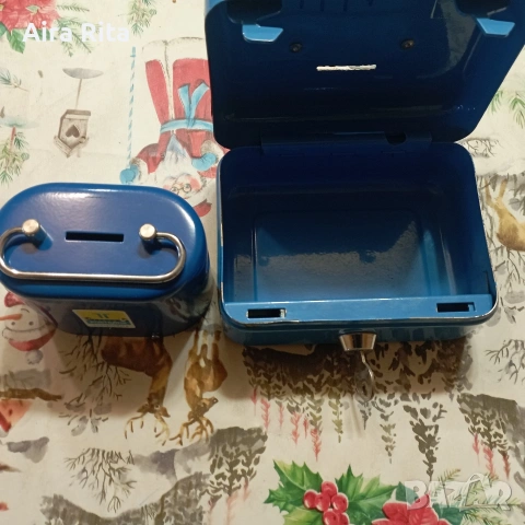 Стари железни касички, снимка 2 - Нумизматика и бонистика - 53859819