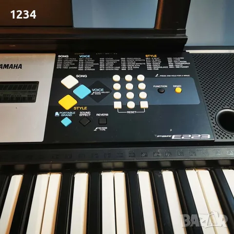 Синтезатор клавир пиано YAMAHA PSR E-223 с 5 октави, снимка 6 - Синтезатори - 55949284
