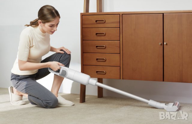 Вертикална прахосмукачка Xiaomi Mi Vacuum Cleaner Light, снимка 12 - Прахосмукачки - 40851620