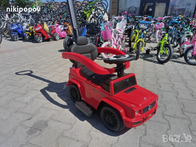 MERCEDES Кола за яздене с дръжка Mercedes-benz G350d червен