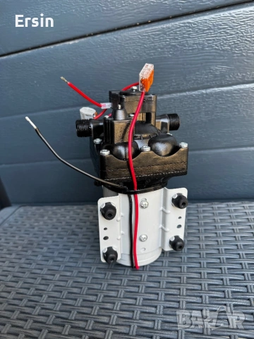 Хидрофорна помпа 2.1 bar , 11.3Л/мин. 12V ,5,0 A max LILIE SOFTSERIE  , снимка 7 - Къмпинг мебели - 53696027