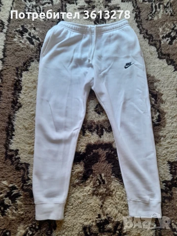 Мъжко долнище - "Nike Club Joggers White", снимка 3 - Спортни дрехи, екипи - 51356126
