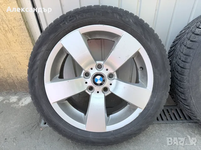 Оригинални BMW Style 122 17" със зимни гуми Nokian – E60/E61 xDrive, снимка 10 - Гуми и джанти - 55706698