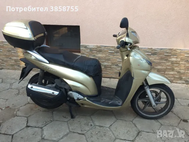 Honda Sh 300i на части!, снимка 2 - Мотоциклети и мототехника - 49847799