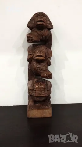 Чудесна статуетка на трите мъдри маймуни.