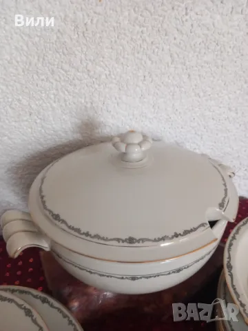 Сервиз за хранене  от J. Seltmann,  Германия , снимка 2 - Сервизи - 49293655