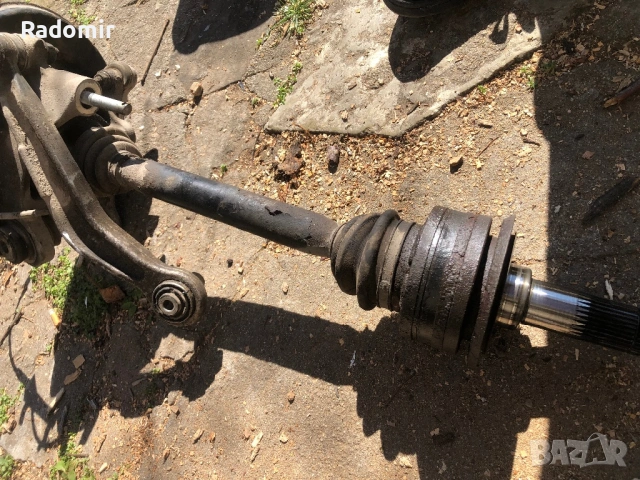 Полуоски Бмв е39 2000 г. Ръчна скоростна кутия, снимка 3 - Части - 53788260