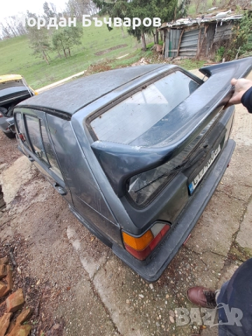 Голям, рядък спойлер (крило) за VW Golf Mk2 