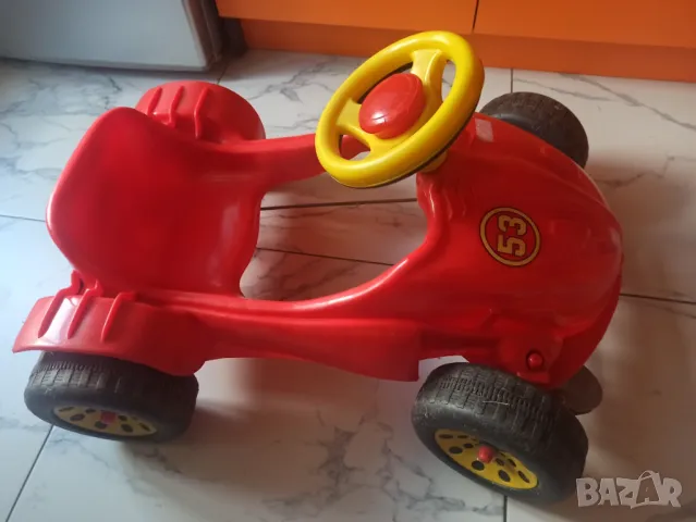 Детска количка с педали, снимка 3 - Коли, камиони, мотори, писти - 50176738