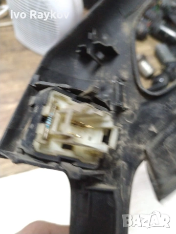 Лява , дръжка ,Бутон, копче стъкла за VW Golf MK3 , 1H0867198J , снимка 5 - Части - 53048615