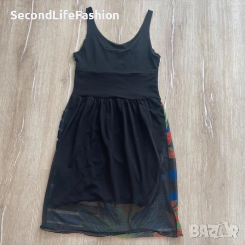 Дамска рокля Desigual, размер S, многоцветна с флорален принт, снимка 7 - Рокли - 52266344