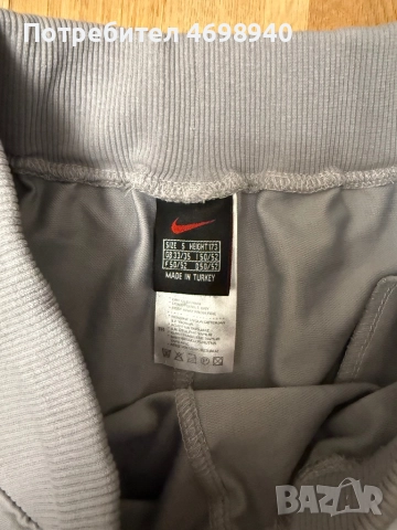 Комплект NIKE дамски, размер С, снимка 7 - Спортни екипи - 52969717