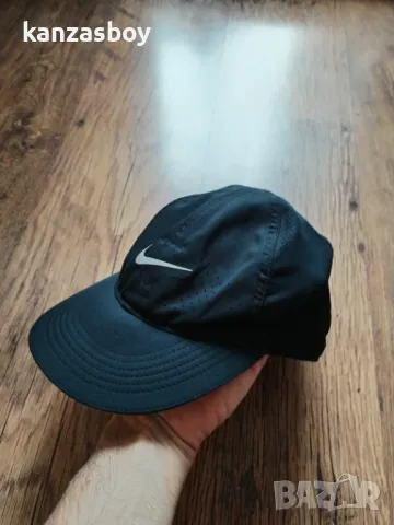Nike Featherlight Cap - страхотна спортна шапка НОВА БЕЗ ЕТИКЕТИ, снимка 4 - Шапки - 50058595