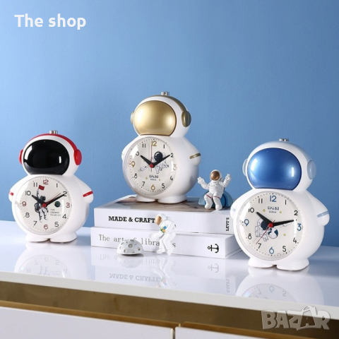 Творчески детски часовник Астронавт 14cm*11m*6.5cm (001) - 3 цвята, снимка 3 - Детски - 44779921
