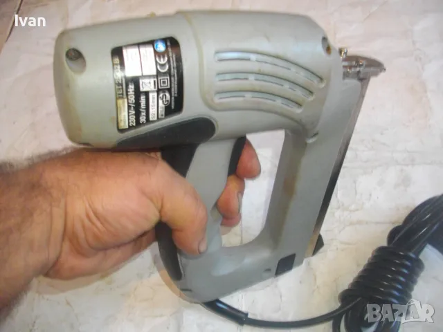 15-32мм Комбиниран Голям Немски Професионален Електрически Такер Дърводелски Почти Нов TOP CRAFT, снимка 14 - Други инструменти - 47342171