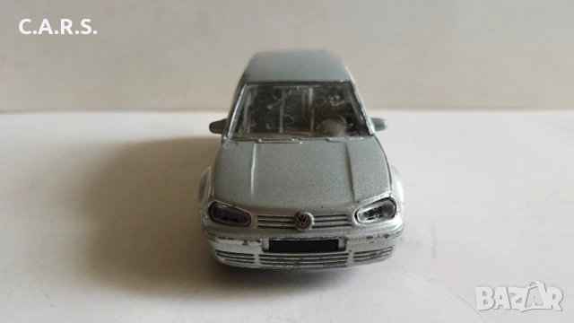 Bburago Volkswagen Golf IV '98 - Made in Italy 1:43, снимка 9 - Колекции - 52927589