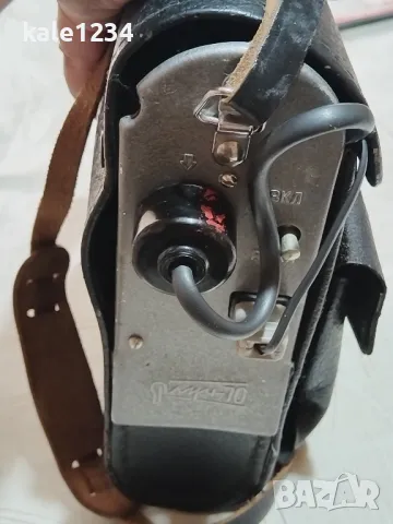 Луч 70. СССР. Фотосветкавица. Luch 70. Чанта от естествена кожа. Комплект. Преносима с батерия , снимка 14 - Антикварни и старинни предмети - 49327176