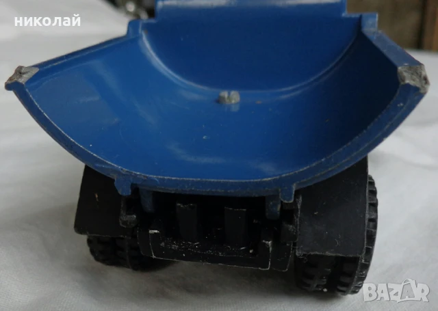 Ретро детски камиончета метални и пластмасови оригинални СССР мащаб 1/43, снимка 10 - Колекции - 50929333