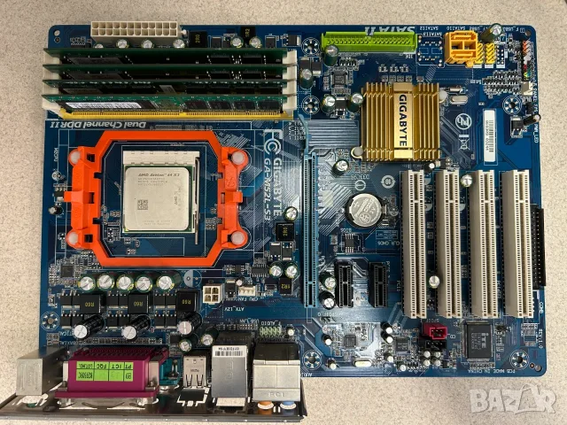 Двуядрен комплект Gigabyte GA-M52L-S3, снимка 2 - Дънни платки - 56249938