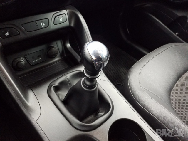 Топка за скоростен лост HUNDAI IX35 KIA CERATO, снимка 4 - Аксесоари и консумативи - 44836808