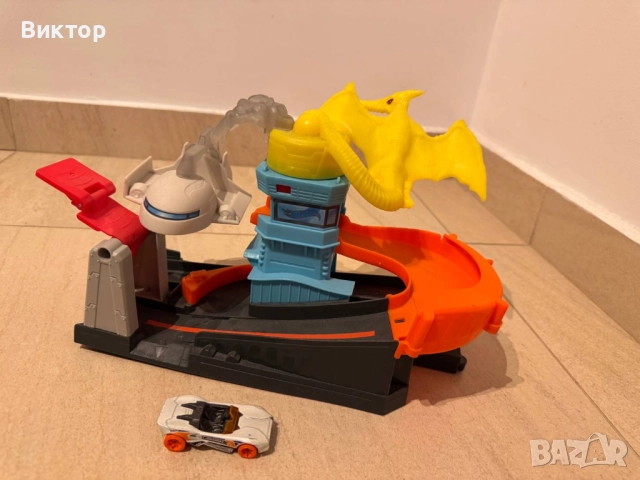 Редки, ценни vintage писти на Hot Wheels, снимка 9 - Коли, камиони, мотори, писти - 52657092