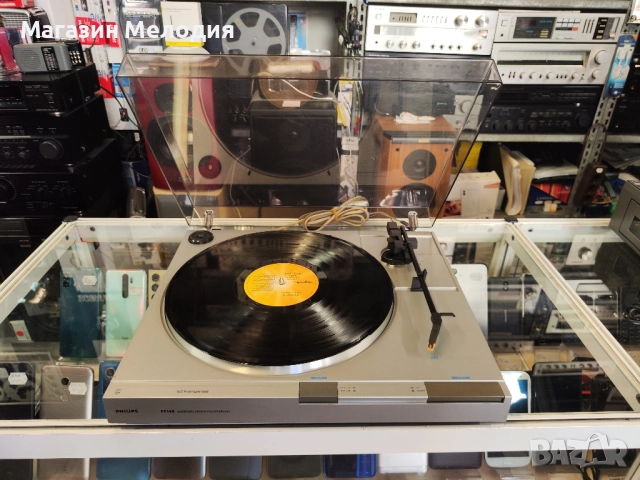 Грамофон Philips FP140 В отлично техническо и визуално състояние.