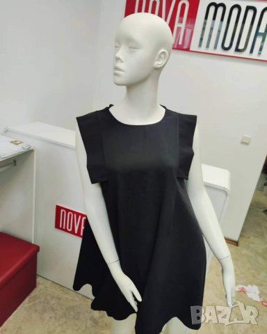 Черна рокля 