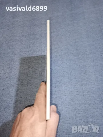 "Българистика - информационен бюлетин" 2/2001, снимка 2 - Други - 47281927