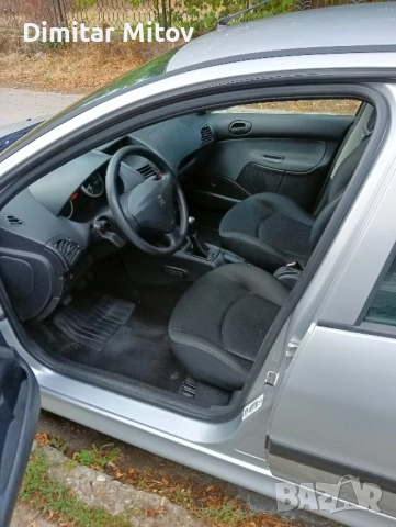 Автомобил Peugeot 206+ , снимка 6 - Автомобили и джипове - 51673919