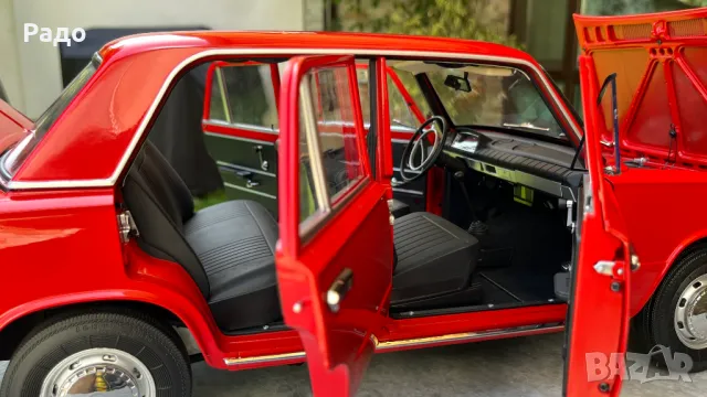 макет на ЖИГУЛИ 1:8 НОВА, снимка 10 - Колекции - 47384534