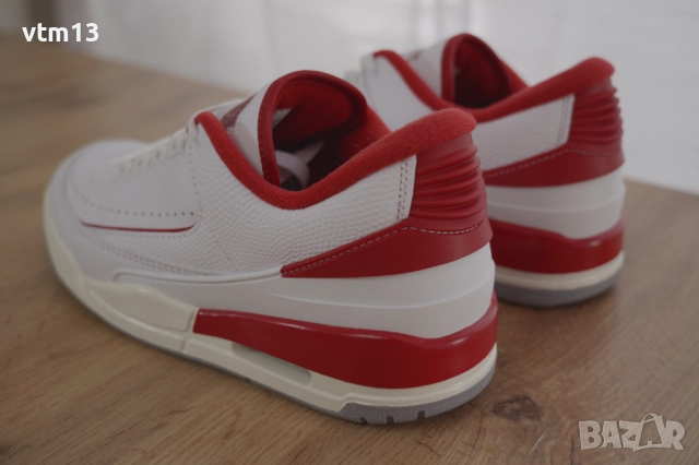 Nike AIR Jordan 2/3 - 42 номер Оригинални! Лимитирани, снимка 3 - Маратонки - 52827835