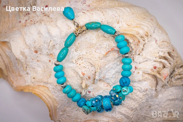 Гривна от полускъпжценни камъни, снимка 5 - Гривни - 53723547