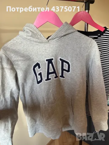 Суитшърт на GAP, снимка 1