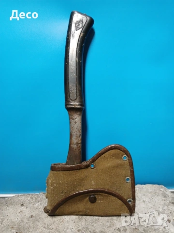 Стара руска изцяло метална туристическа секира 1965г.