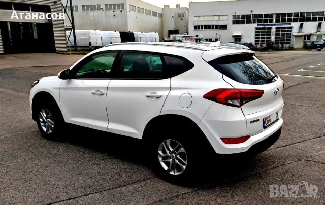 Hyundai Tucson 1.7 start-stop, снимка 5 - Автомобили и джипове - 50211749