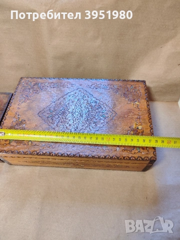 Пирографирани кутии,ретро поднос и кутия за часовник, снимка 4 - Антикварни и старинни предмети - 53755810