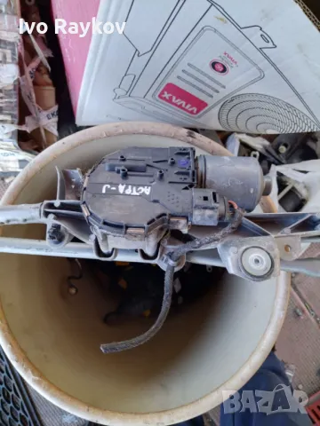 Моторче и механизам чистачи за Opel Astra J , 13262434