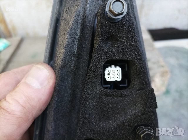 Ляво Ел огледало за Мазда 5. 2005 год. сиво., снимка 3 - Части - 51719362