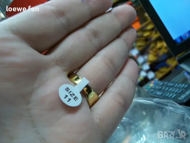 Изключително красив мъжки пръстен неръждаема стомана 316L с черен камък златен златист цвят !, снимка 6 - Мъжки - 49748596