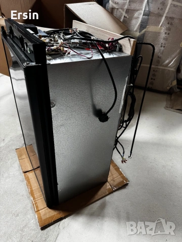 Хладилник Dometic RM5380  (Свален от чисто нов Кемпер)  , снимка 5 - Хладилни чанти - 51291725